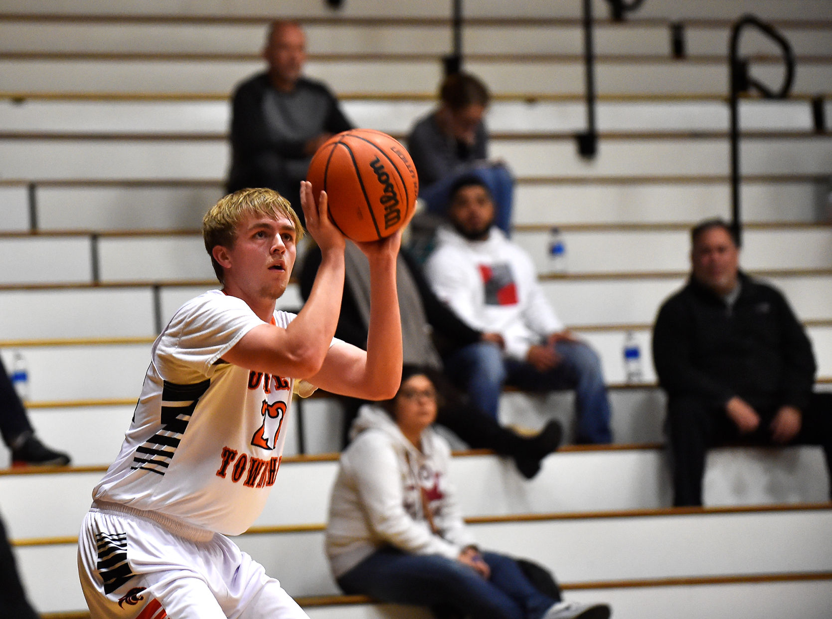 Prep Basketball: United Township vs. Peoria